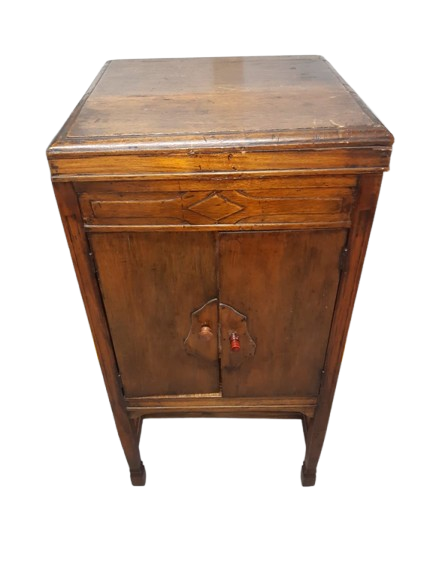 Vitrina (vitrola) en madera