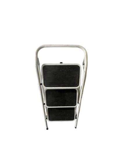 Escalera plegable de tres pasos en acero con peldaños antideslizantes
