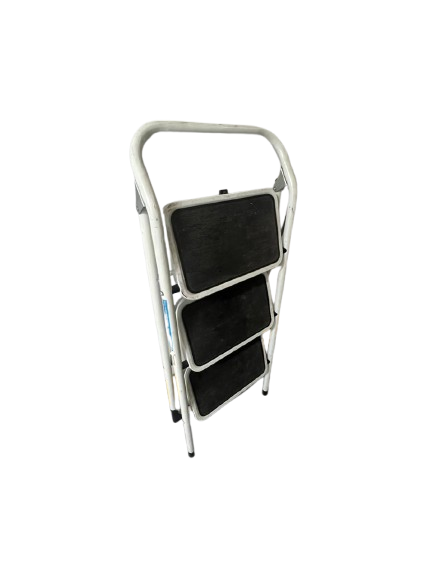 Escalera plegable de tres pasos en acero con peldaños antideslizantes