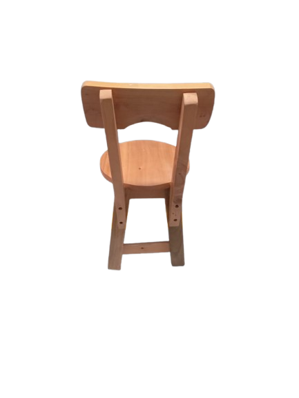 Silla infantil en madera natural