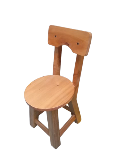 Silla infantil en madera natural