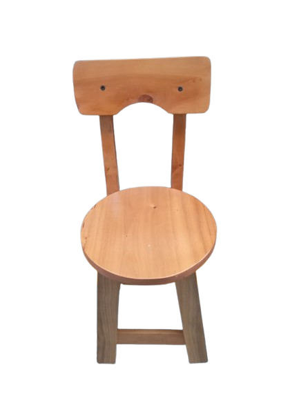 Silla infantil en madera natural