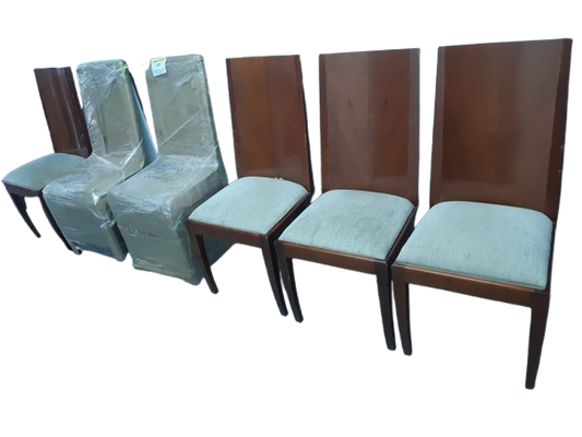 Comedor de 6 puestos en madera