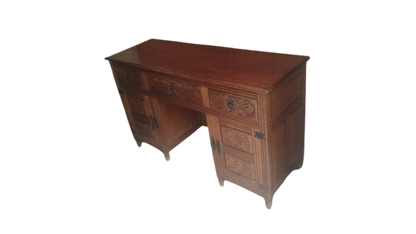 Escritorio de Madera Tallada