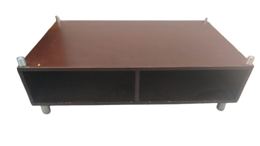 Mesa de Centro Moderna – Diseño Funcional y Contemporáneo